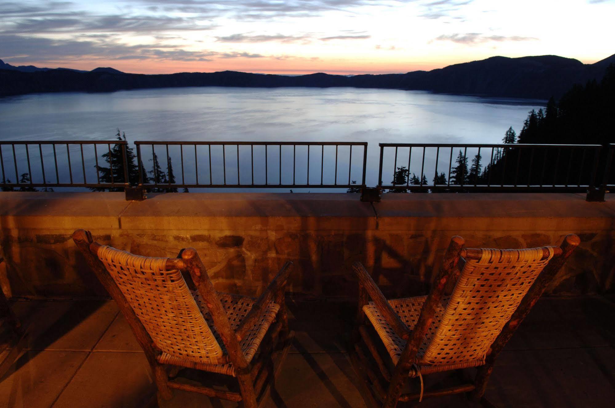 Crater Lake Lodge Chemult Exteriör bild